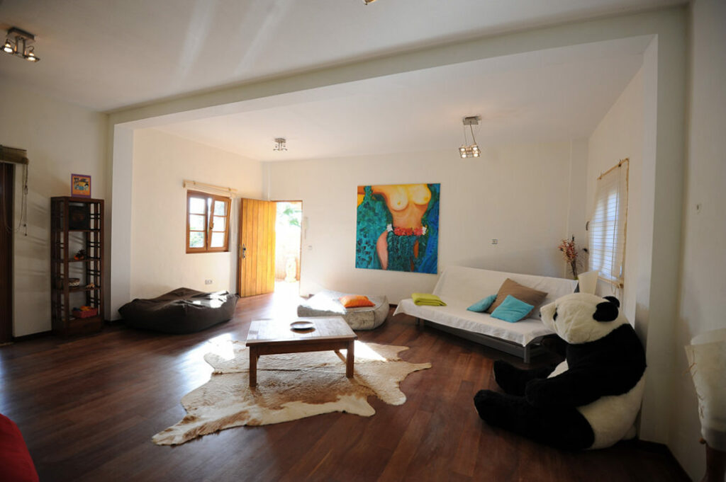 JHF_0238-1030x685