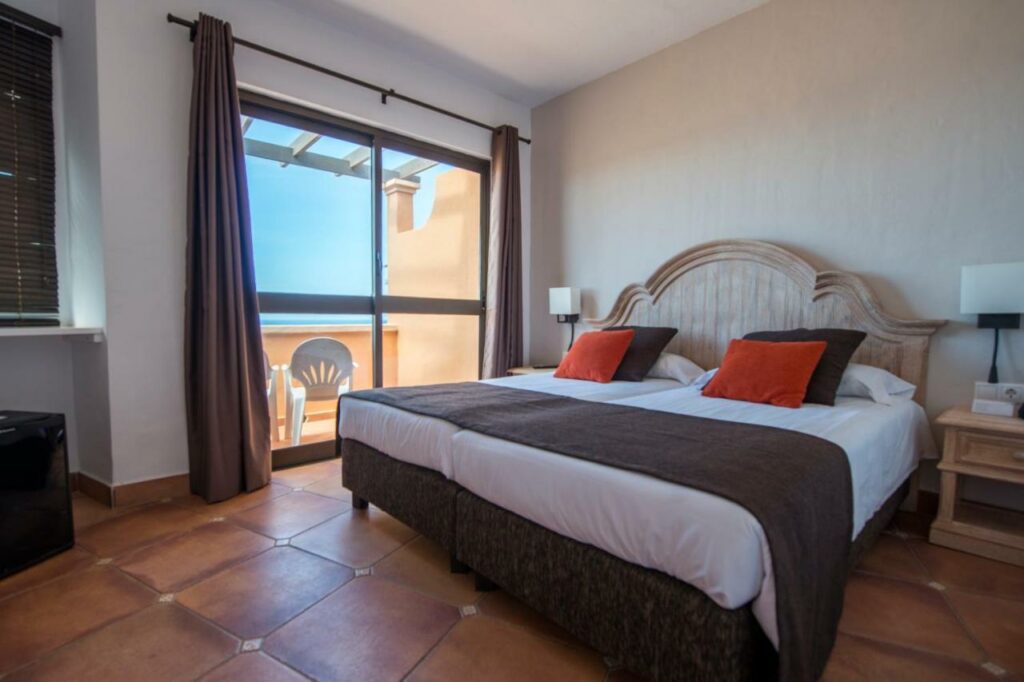 Bakour Fuerteventura Surfcamp Hotel La Pared