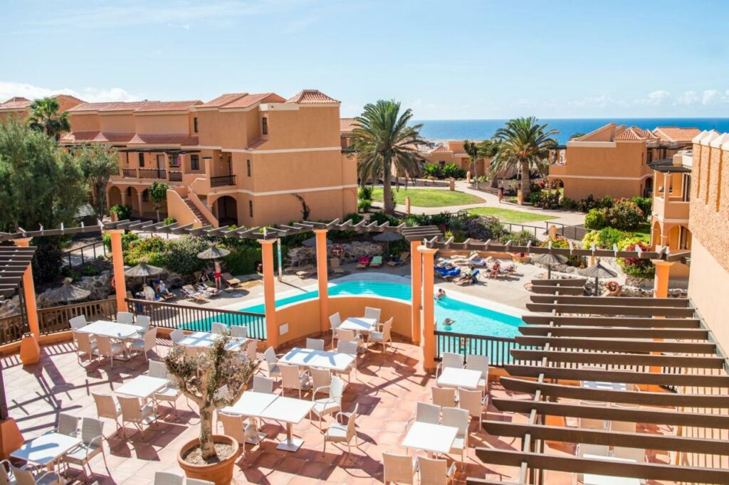 Bakour Fuerteventura Surfcamp Hotel La Pared
