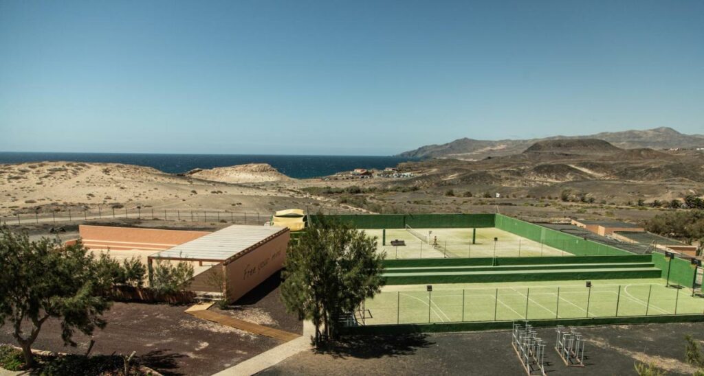 Bakour Fuerteventura Surfcamp Hotel La Pared